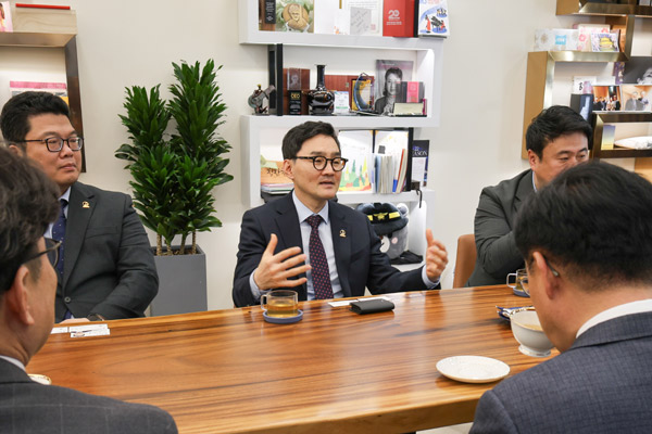 [C STORY 44호 / C STORY가 만난 사람] “지금 바로 송, 같이 불러요”